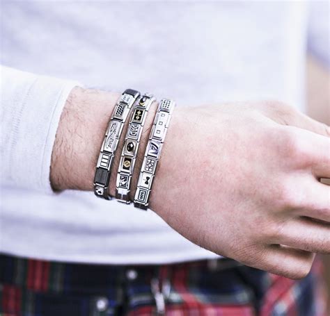 Men’s Jewelry: how to choose the right bracelets for every outfit ...