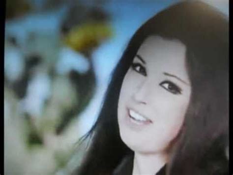 Najat Al Saghira - رائعة نجاة الصغيره - آه لو تعرف | Country music, Music genres, Singer