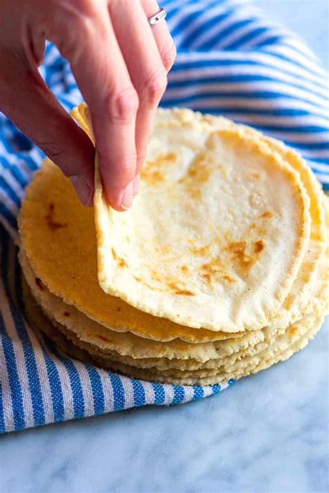 Easy Corn Tortillas Recipe