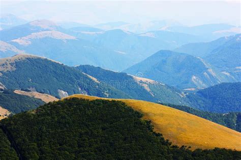 Beautiful Landscapes of the Apennines Stock Photo - Image of clouds, height: 16144648