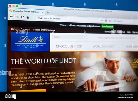 Lindt and sprungli hi-res stock photography and images - Alamy