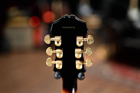 Epiphone Sheraton-II Vintage Sunburst - Guitar Gear Giveaway