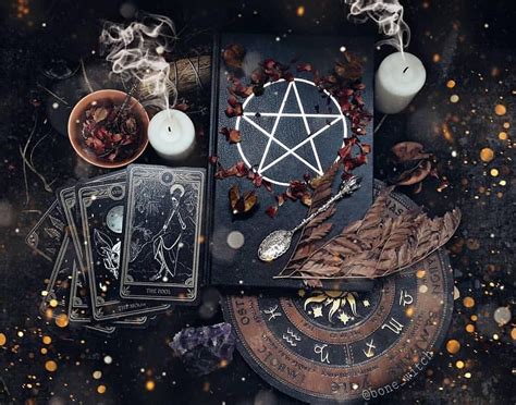 Pin em Mystical / Witchy