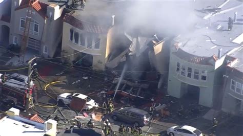 Watch: Firefighters Battle 3-Alarm Fire in San Francisco – NBC Bay Area