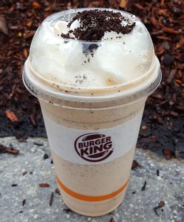 On Second Scoop: Ice Cream Reviews: Burger King Pumpkin Spice Oreo Shake