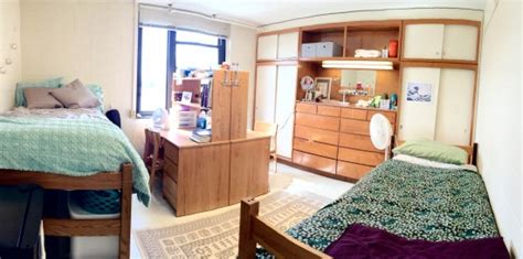 Dorm Living | Tufts Admissions