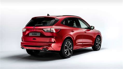 2020 Ford Kuga debuts with a plug-in hybrid variant - Autodevot