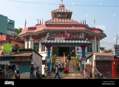 Nepali hindu temple hi-res stock photography and images - Alamy