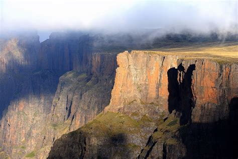 Drakensberg Amphitheatre | Walksinafrica