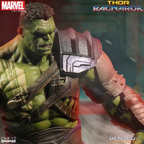 One:12 Collective Ragnarok Hulk | Mezco Toyz