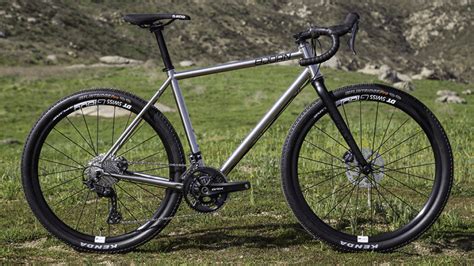 TOP 14 BEST Cyclocross Bikes of 2021 | Under $2,000 Incl.