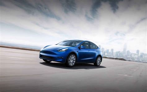 Better Buy: Tesla vs. Ford | The Motley Fool