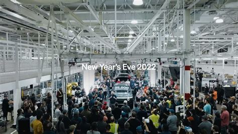 Rivian Celebrates Manufacturing Milestones And Progress: 25,000 EVs ...