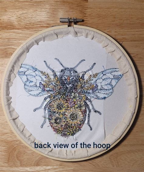 Bee Embroidery Hoop Art - Etsy