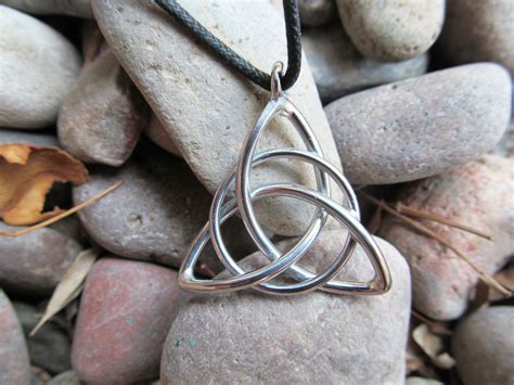 Celtic Knot Pendant : 6 Steps (with Pictures) - Instructables