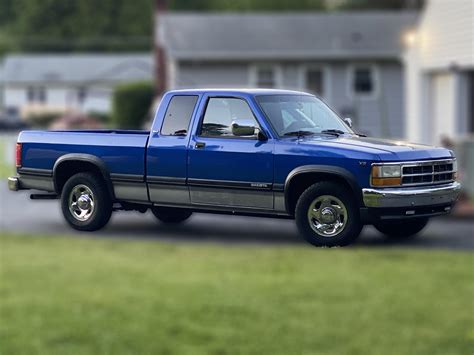 My 1995 dodge dakota finally finished if you guys are interested I can ...