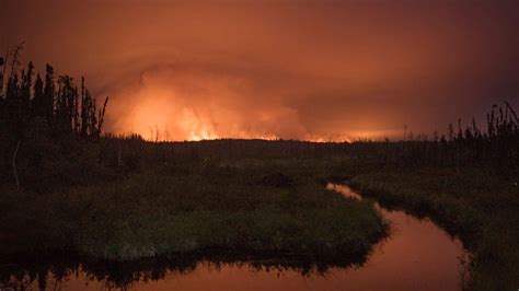 Fires in northern Saskatchewan lead to evacuations, fire ban - Saskatchewan - CBC News