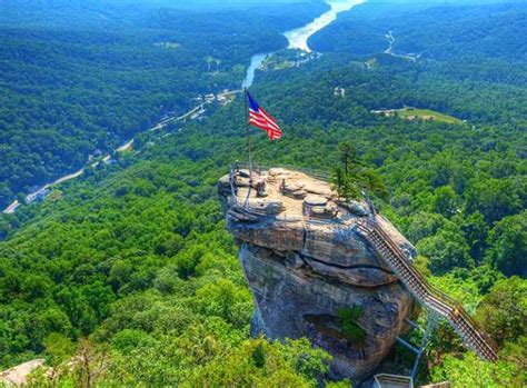 21 North Carolina Landmarks For Your 2024 Bucket List