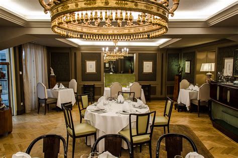 Restaurant CODA | Coda restaurant | Art deco interior, Art deco, Restaurant