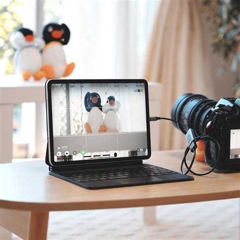 iPad Pro as external camera monitor with iPadOS 17 UVC Support. : r/iPadOS