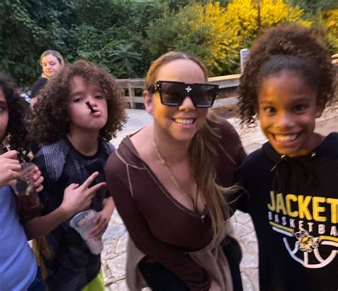 Mariah Carey spends Labor Day with kids at Cedar Point - cleveland.com