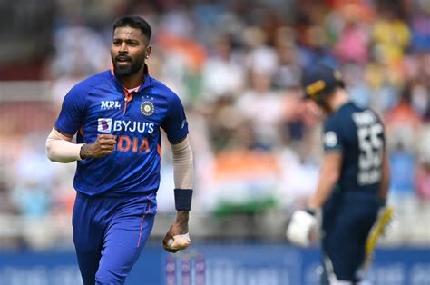 IND vs ENG LIVE: Hardik Pandya bags career-best ODI bowling figures- Watch Highlights