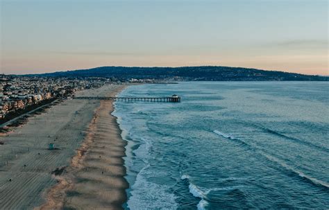 Manhattan Beach | Wavehuggers Surf School