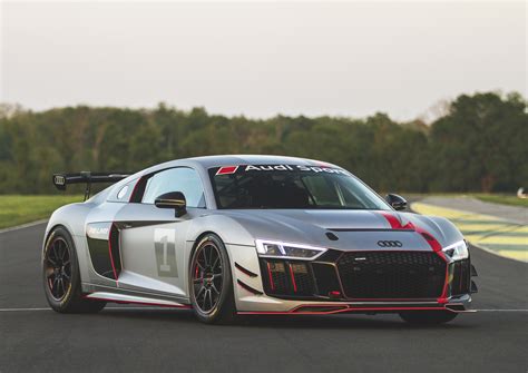 Trois équipages solides sur les Audi R8 LMS GT4 du Saintéloc Racing ...