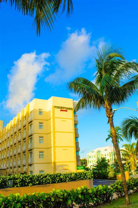 Courtyard by Marriott Nassau Downtown/Junkanoo Beach