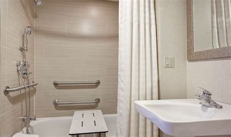 Philadelphia Hotel Suites - Doubletree Rooms and Suites