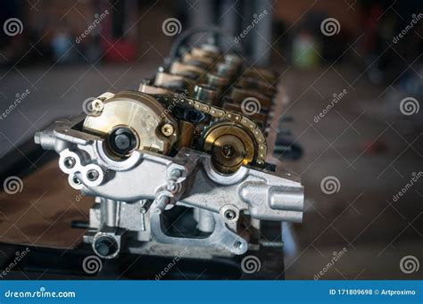 Car Engine Cylinder Head Repair in Workshop Stock Photo - Image of ...