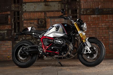 2021 BMW R nineT Racer Guide • Total Motorcycle