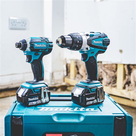 Makita DLX2145TJ 18V LXT Combi Drill & Impact Driver Twin Kit 2 x 5.0Ah | Toolstation