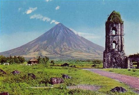 Mambulaoans WorldWide Buzz: Albay wants control on Mayon trekkers