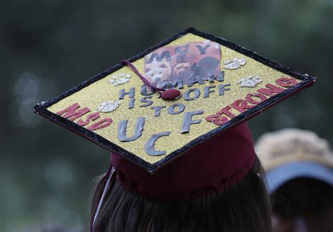 Marjory Stoneman Douglas Students Celebrate Graduation | Teen Vogue