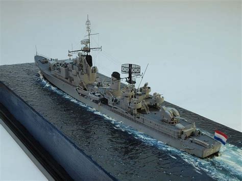 PA292856a | Scale model ships, Model boats, Warship model