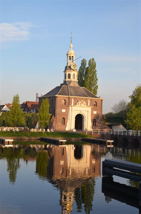 Leiden - Visiting This Ancient University Town and a Game of Boules