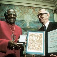 Bishop Desmond Tutu is awarded the Nobel Peace Prize in Oslo | South African History Online