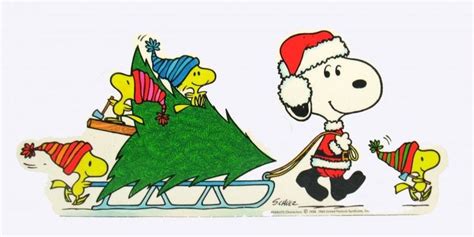 Laminated Snoopy Christmas Wall Decor | Snoopy christmas, Snoopy ...