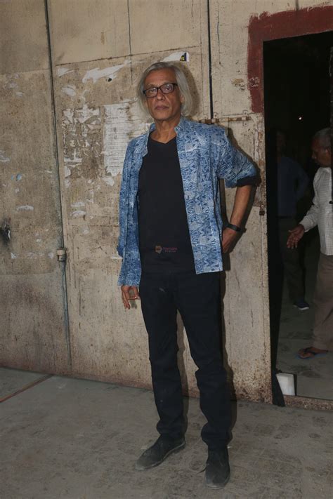 Sudhir Mishra at the Photoshoot of starcast of film dassdev at ...