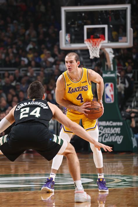 Photos: Lakers vs Bucks (12/19/2019) Photo Gallery | NBA.com