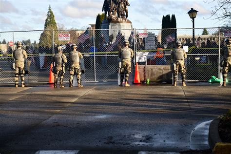 Washington National Guard provides security to State Capitol following ...