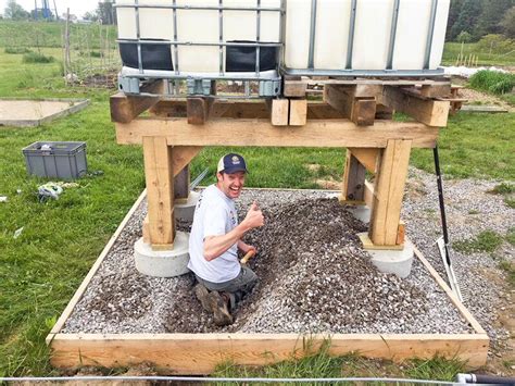 #BtheChange: ReVisionistas Install Off-Grid Water Source for Harpswell Community Garden