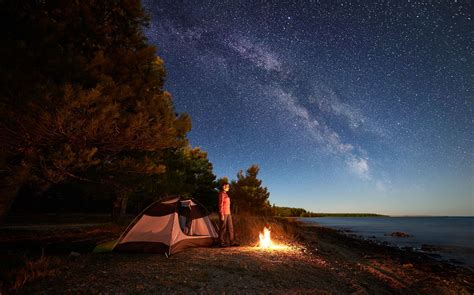 Solo Camping? Don't Forget to Pack These 7 Essentials