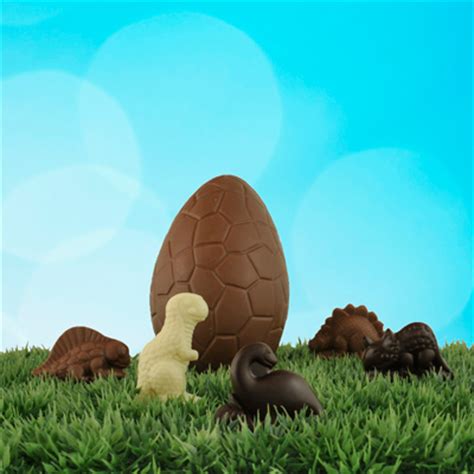 Easter Egg Dinosaur Surprise | Chocolaterie La Cabosse d'Or