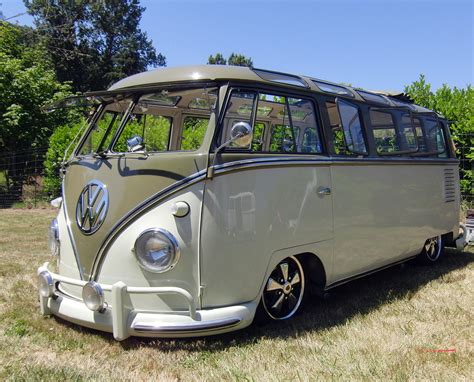 23 Window VW Bus | Rare twenty three window (count em!) VW b… | Flickr