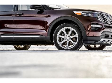 2021 Ford Explorer Hybrid Pictures: | U.S. News