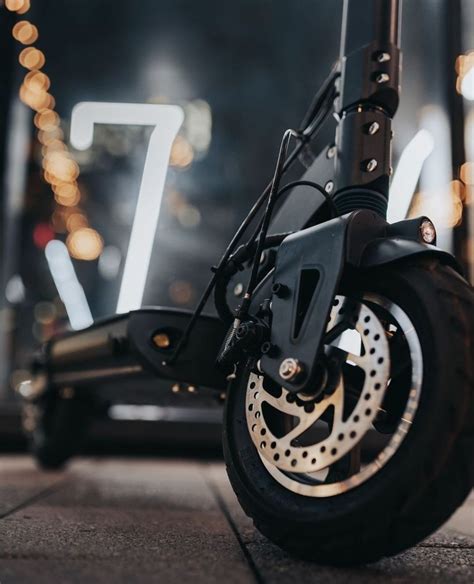 Electric Scooters With Suspension: 5 Buttery-Smooth Rides (May 2021)