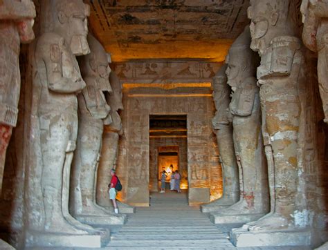 Image: Temple of Rameses II, eight Osiris pillars