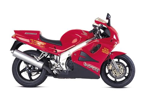 Honda VFR 750 (1995-1998) Review and used buying guide | MCN